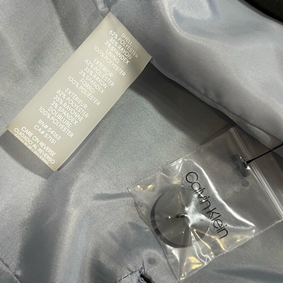 Calvin Klein Black Two-Button Blazer Size 8 - Picture 13 of 14